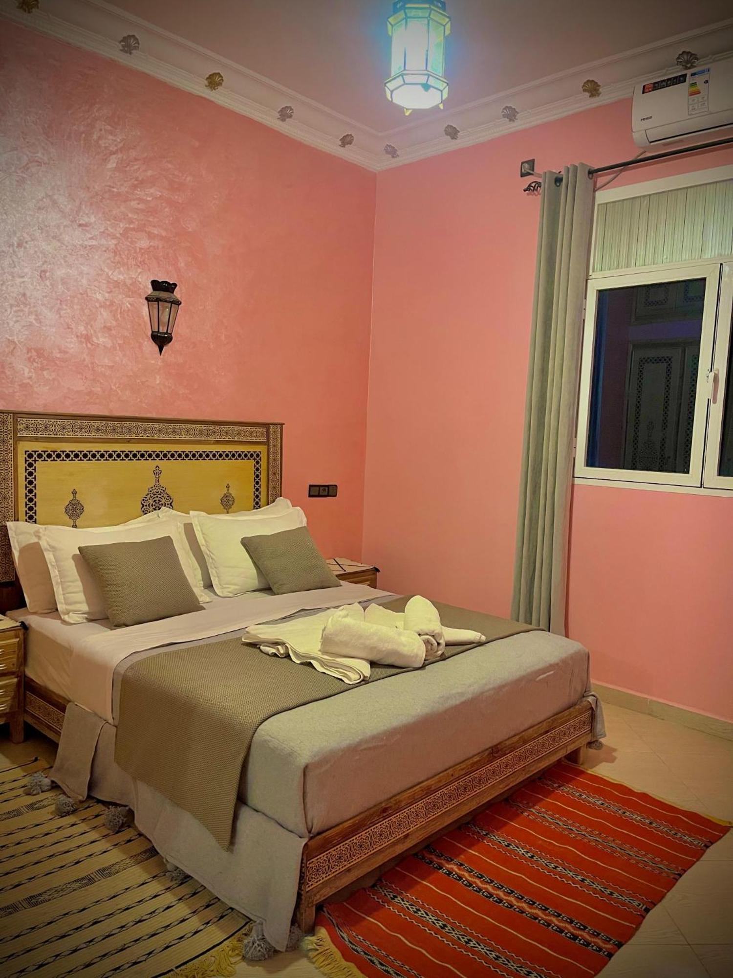 Luxury Family Apartment Merzouga Exterior photo