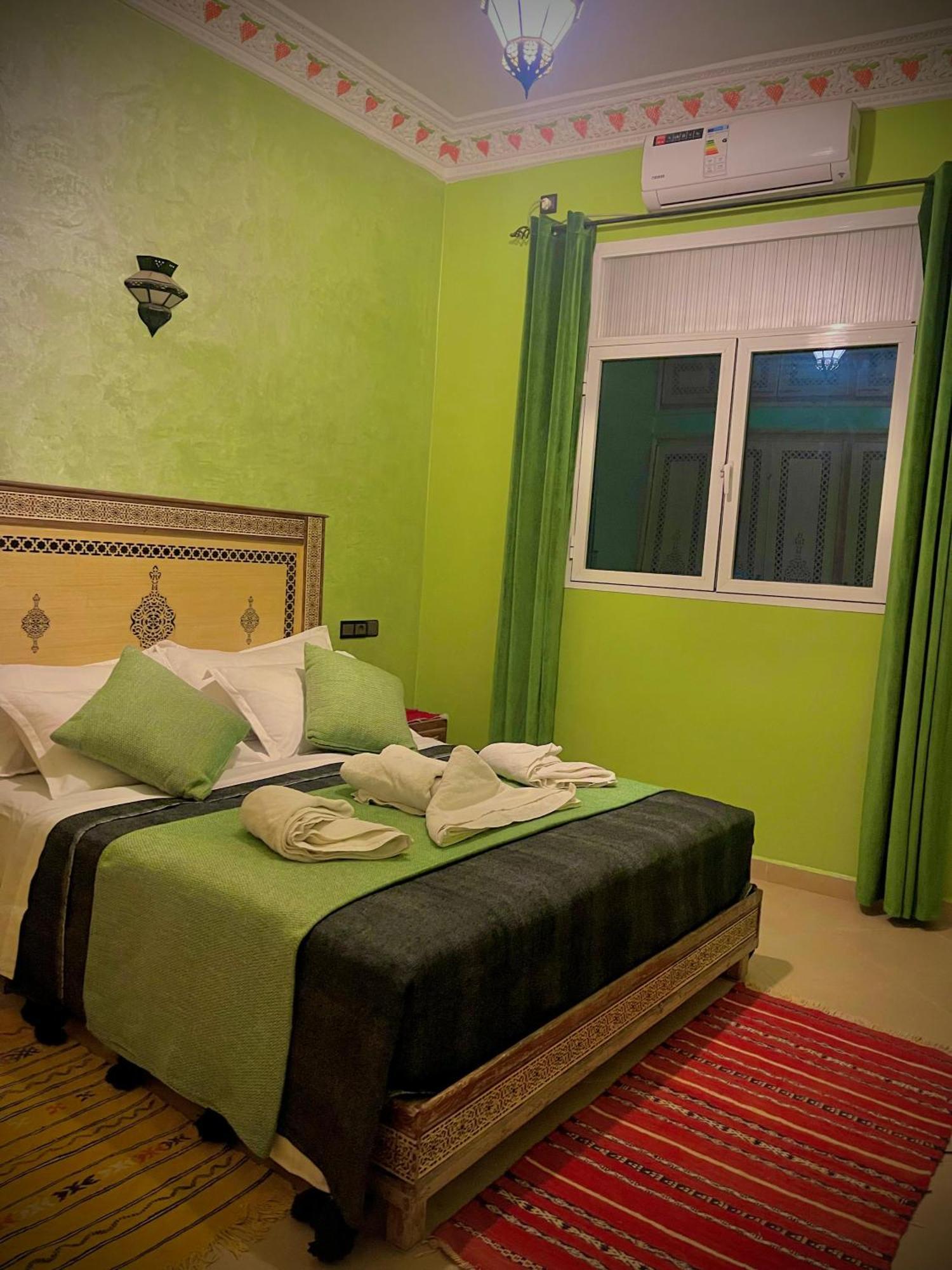 Luxury Family Apartment Merzouga Exterior photo